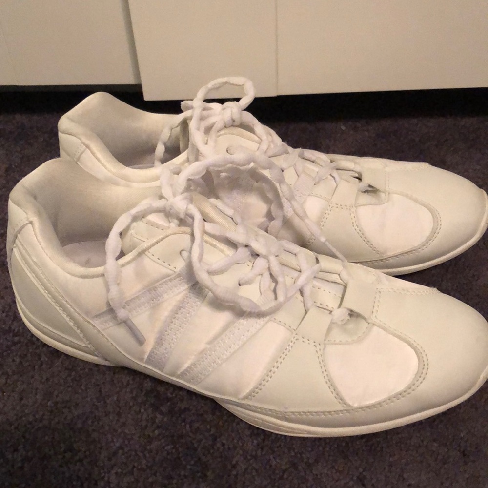 Chasse Cheer Shoes